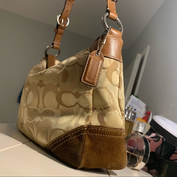 Sold - Picture 6 of 17